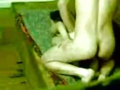 İki minyon genç kız sadece bazı sıcak kedi yeme istiyor konulu 1080p porno