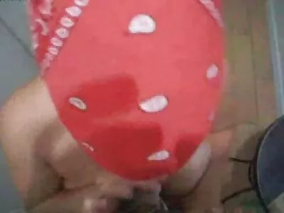 İki kadın birbirini yalarken o alt yazılı konulu porno izle sikişiyor