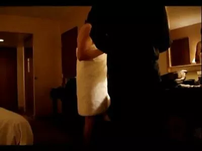 Tamamen doğal MILF ilk konulu grup sex seks kasetini çekmek üzere