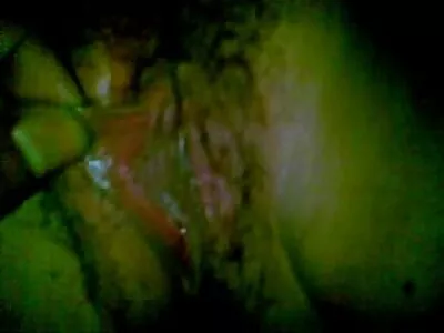Lüks esmer sevgilisi ile oturma odasında çiftleşir konulu porno mom