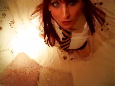 İki şehvetli bebek onun büyük siyah et parçasının tadını çıkarıyor porno konulu sex