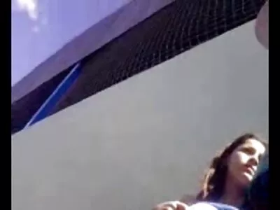 Abanoz lezzetleri en iyi çıplak ve yatakta sexkonulu örneklenir.