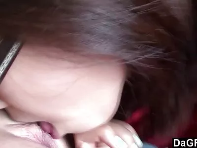 Piliç am ile siyah GF inanıyor ve mutfakta çinli konulu porno straponed alır
