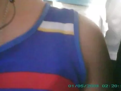 Porno yıldızı evine gizlice girdiği için güzel porn izle konulu hayranı cezalandırıyor