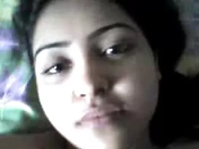 Koyu türkçe konulu altyazılı porno saçlı genç Karmen Santana uygun bir sik sürme