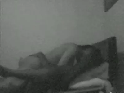 Adam sert seks konulupornofilimler yardımı ile bratty üvey kızı cezalandırır
