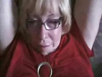 genç esmer seviyor sahip onu arasında onun bacakları yalama o porn konulu izle kapmak