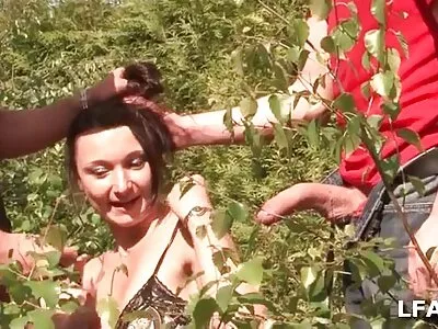 Dildos ve parmak sikikleri için  ona kedi